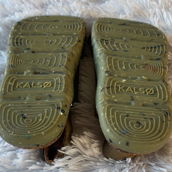 Kalso Earth Shoe Dalya Brown Leather Negative Heel Women's Sandals - Picture 14 of 16